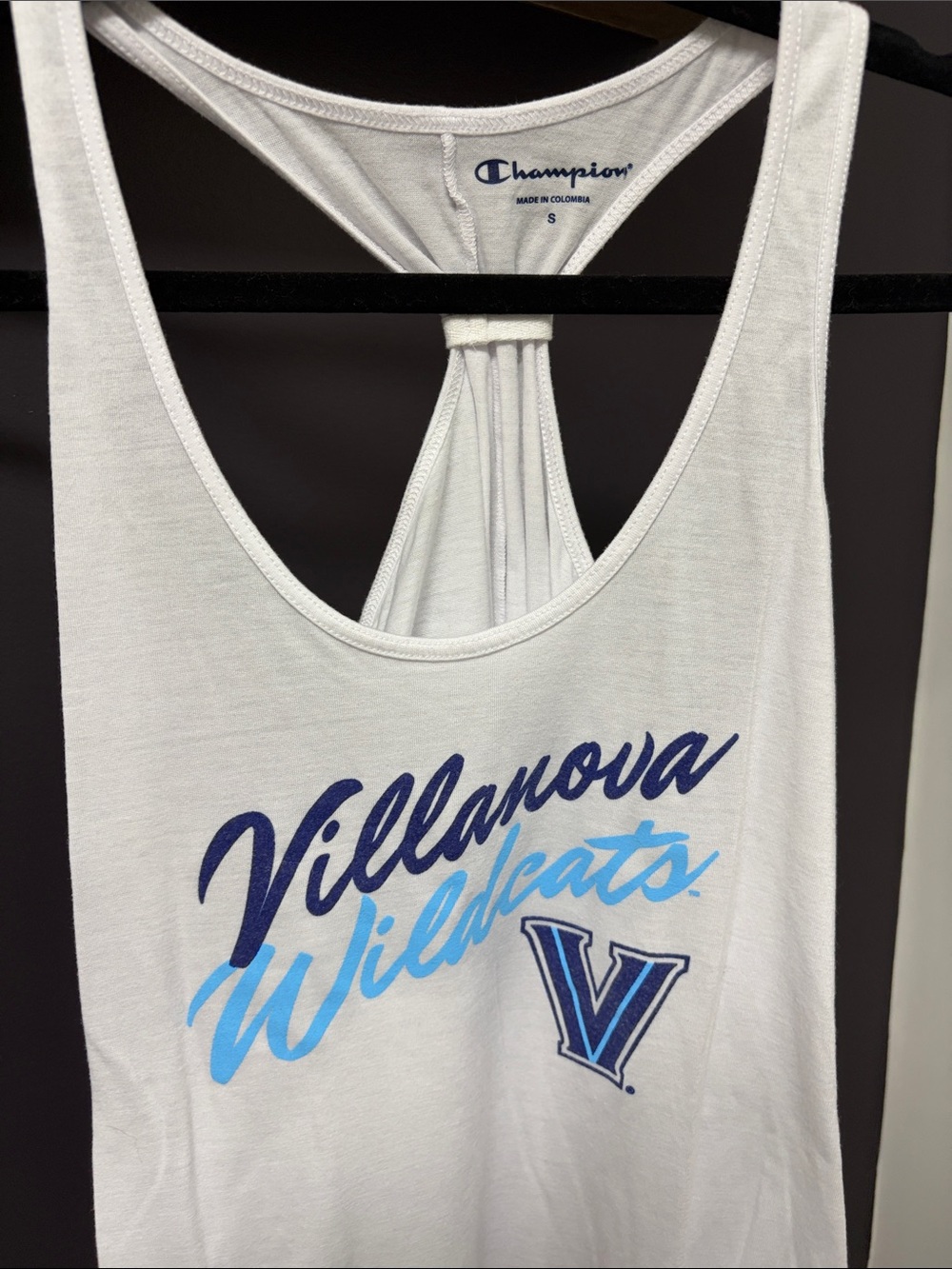 Champion White Villanova Wildcats Script Tank Top with Blue Accents!! EUC 🤍💙